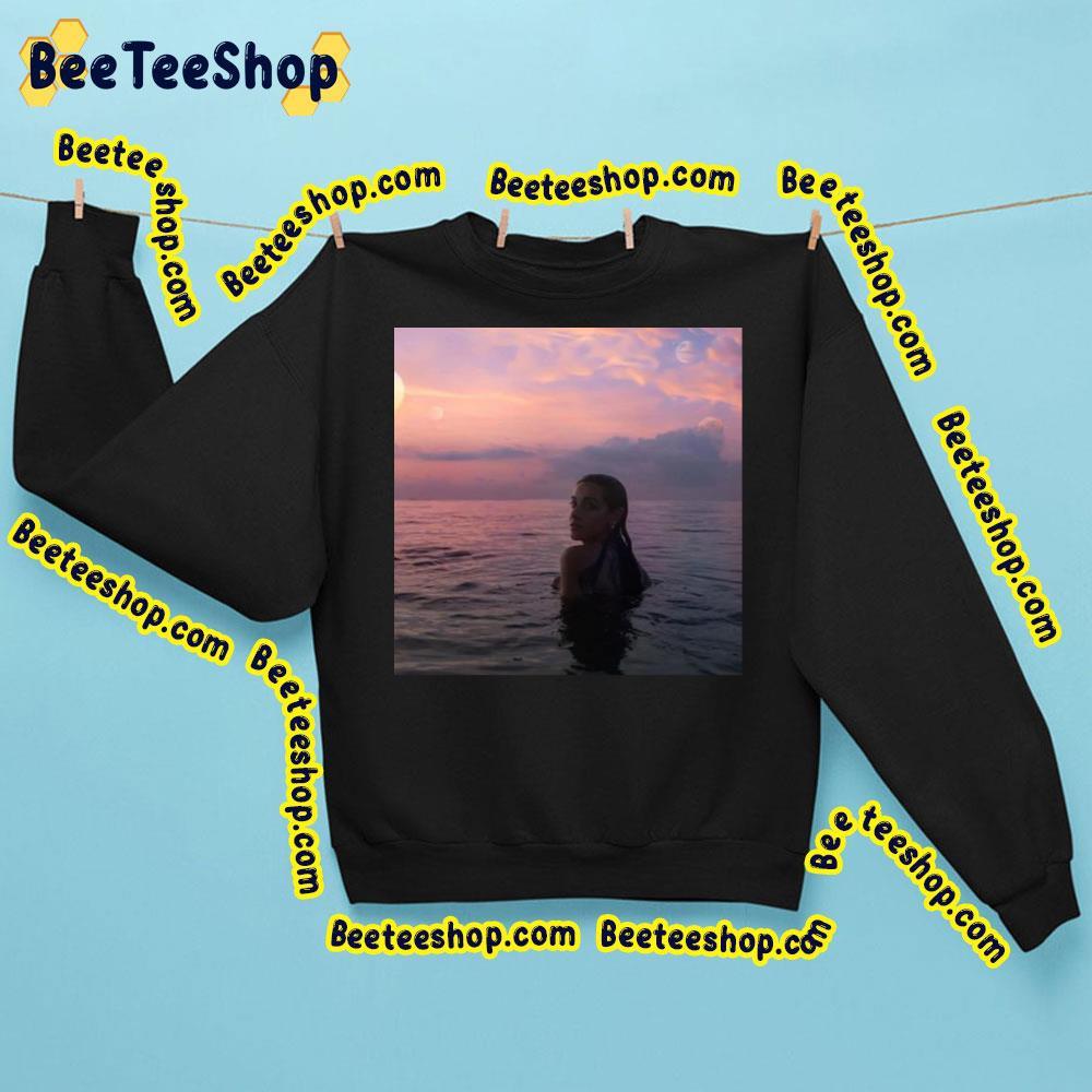 Kira Brown – Amanecer Album 2023 Beeteeshop Trending Unisex Sweatshirt