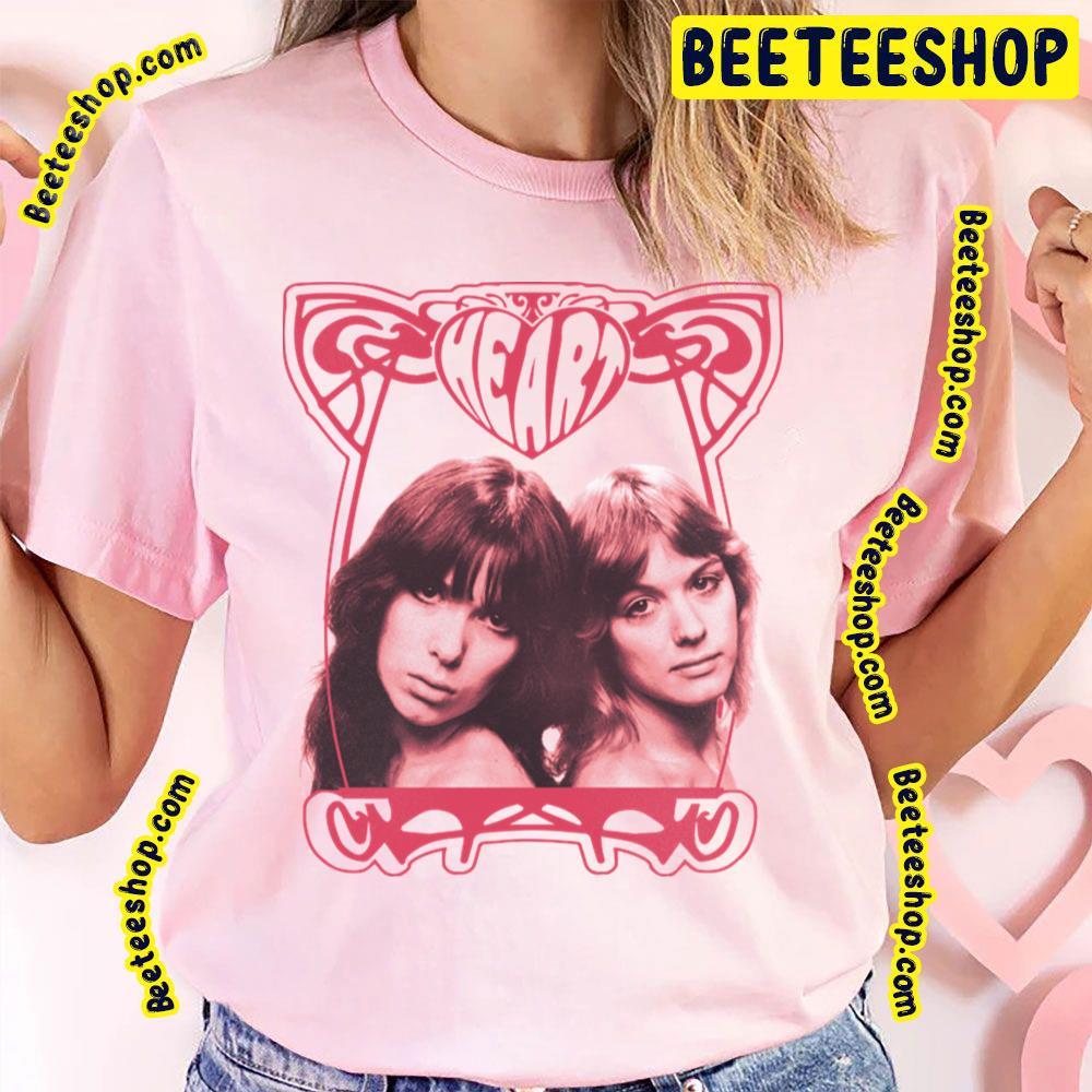 Red Art Dreamboat Annie Heart Beeteeshop Trending Unisex T-Shirt