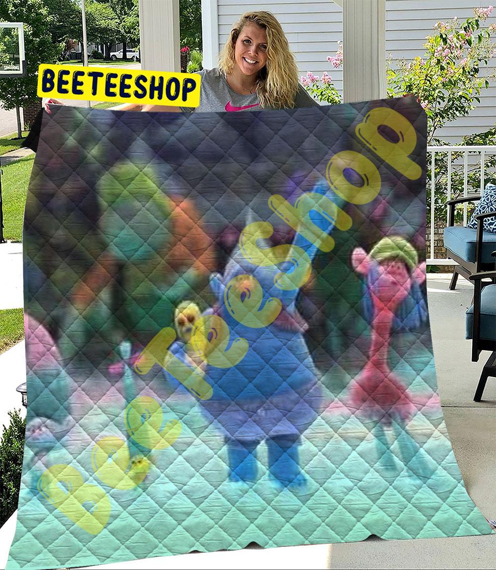 Trolls Holiday 11 Trending Quilt