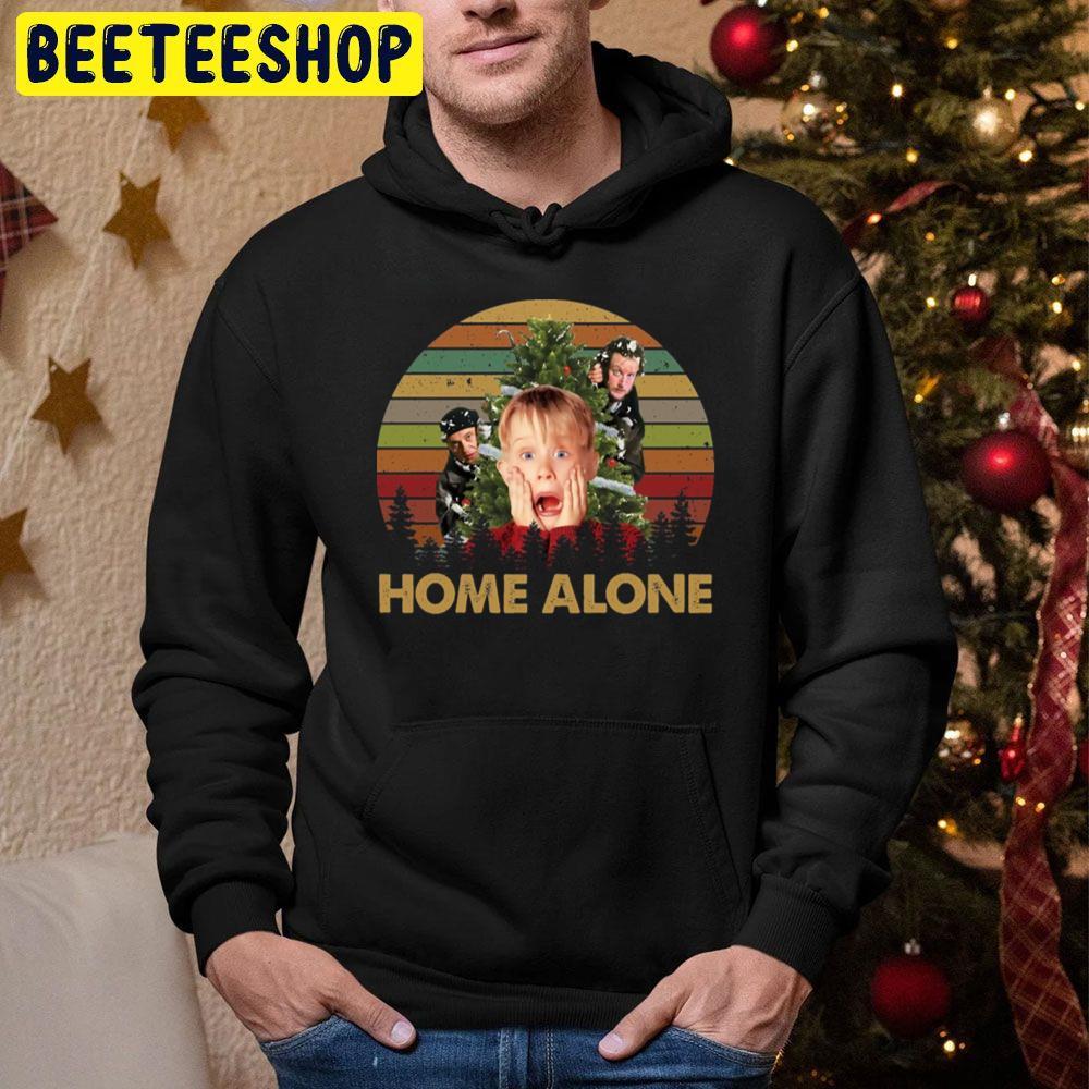 Vintage Home Alone Film Christmas Beeteeshop Trending Unisex Hoodie