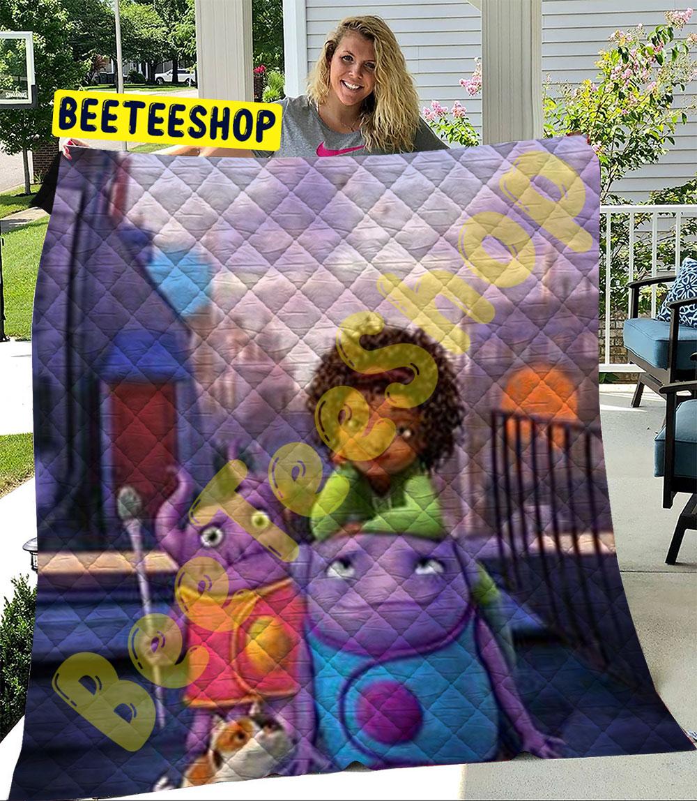 Art Dreamworks Home For The Holidays 2 Trending Quilt