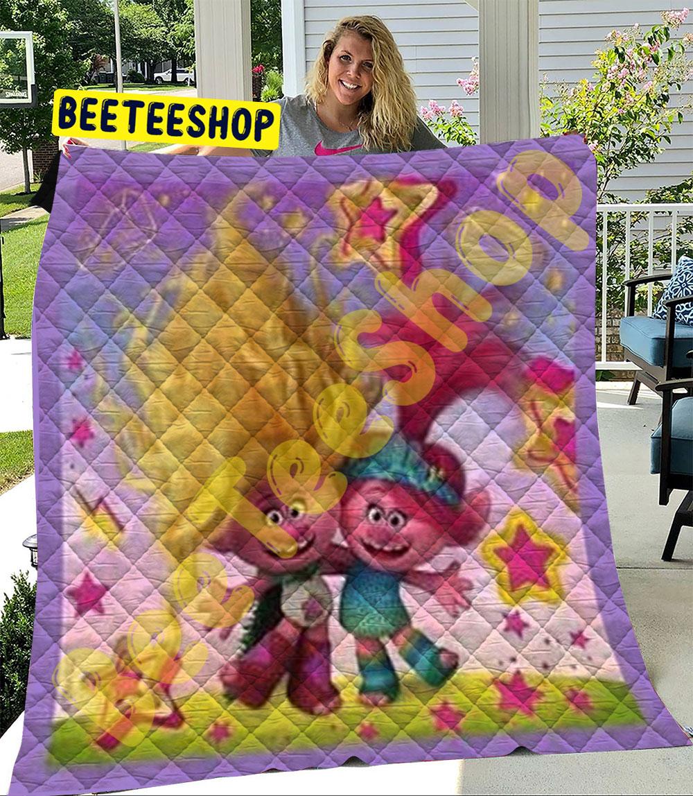 Art Trolls Holiday 03 Trending Quilt