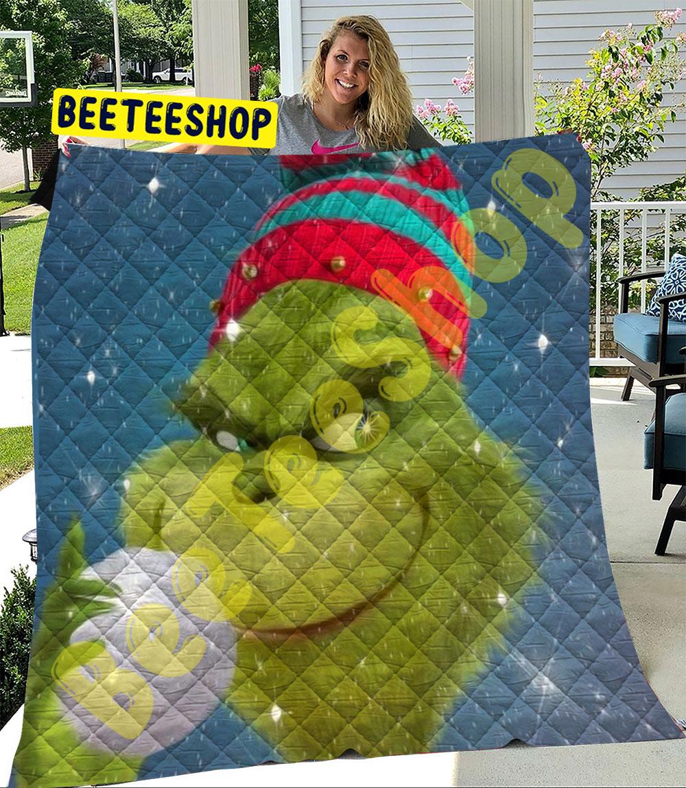 Blink Blink Grinch Trending Quilt