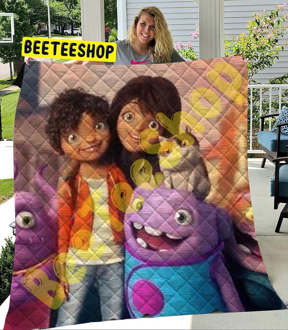 Dreamworks Home For The Holidays 05 Trending Quilt