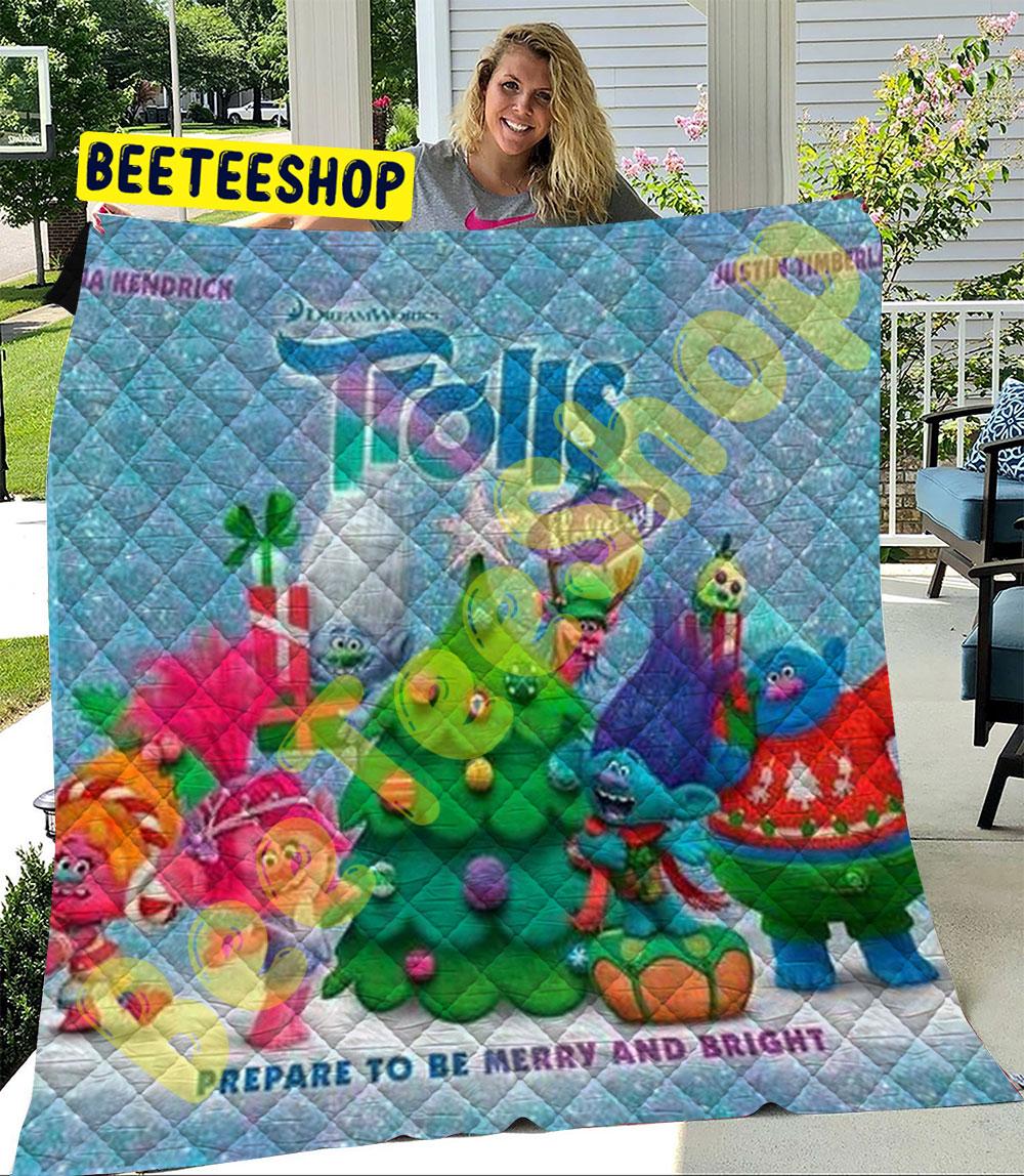 Trolls Holiday 01 Trending Quilt