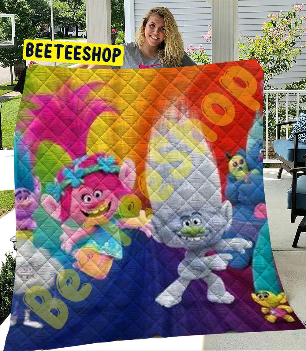 Trolls Holiday 22 Trending Quilt